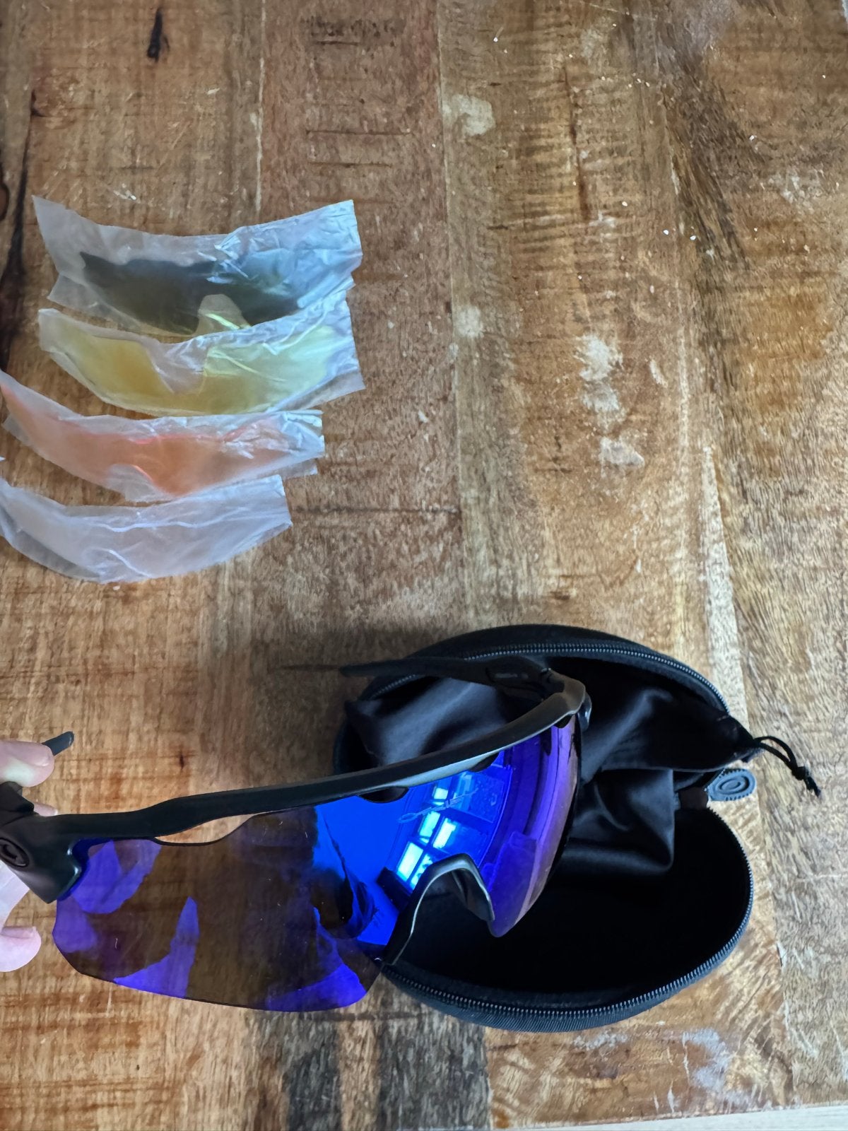 Oakley Zonnebril met verwisselbare glazen, Zonnebril, Zwart, Ophalen of Verzenden, Zo goed als nieuw