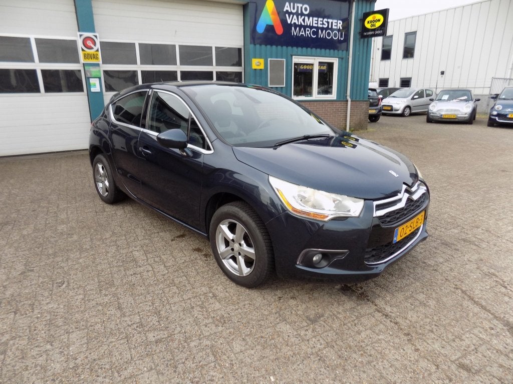 Citroën DS4 1.6 VTi So Chic (bj 2011), Auto's, Citroën, Te koop, DS4, ABS, Airbags, Airconditioning, Alarm, Automatische klimaatregeling
