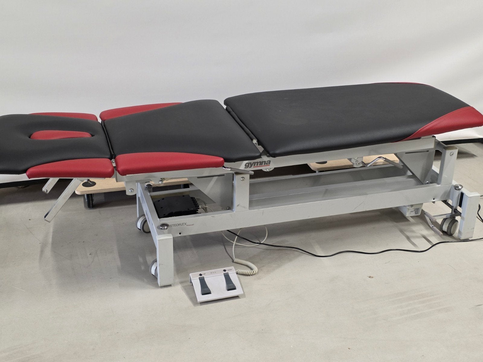 Massagetafel reparatie, Ophalen of Verzenden, Massagetafel