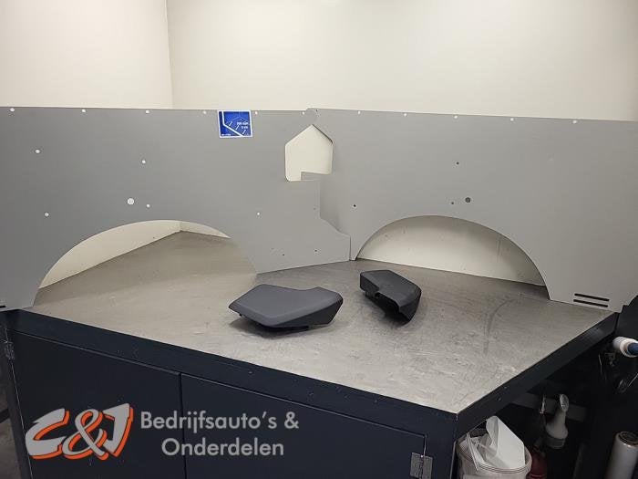 Bekleding bagageruimte van een Ford Transit Custom, Gebruikt, -, -, Ophalen of Verzenden