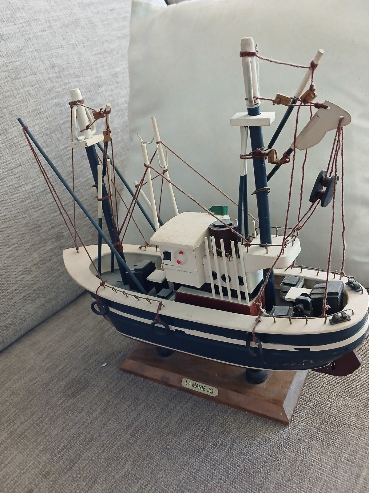houten vissers bootje te koop, Hobby en Vrije tijd, Modelbouw | Boten en Schepen, Ophalen, Gebruikt