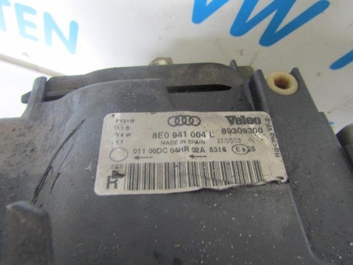 Koplamp rechts van een Audi S4, Gebruikt, -, Verzenden, -