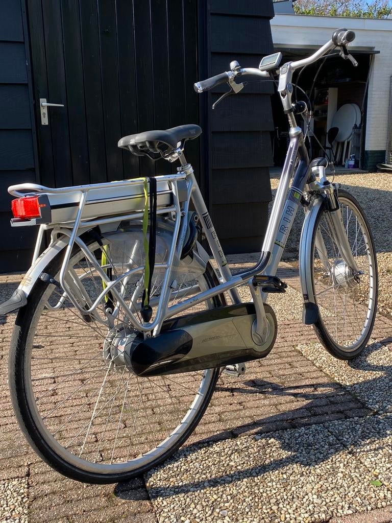 Elektrische fiets., Fietsen en Brommers, Elektrische fietsen, Gebruikt, 50 km per accu of meer, 55 tot 59 cm, Ophalen