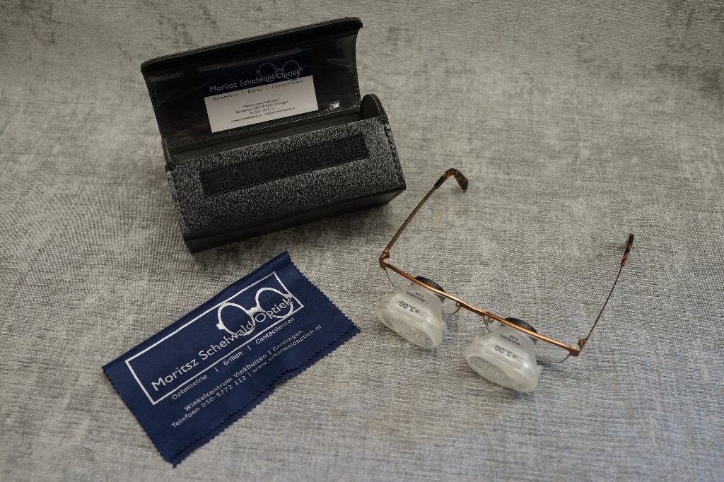 Speciale Multilens Bril Loepbril Vergrootbril 1.8X & +3.00, Ophalen of Verzenden, Zo goed als nieuw, Vergrootglas of Loep