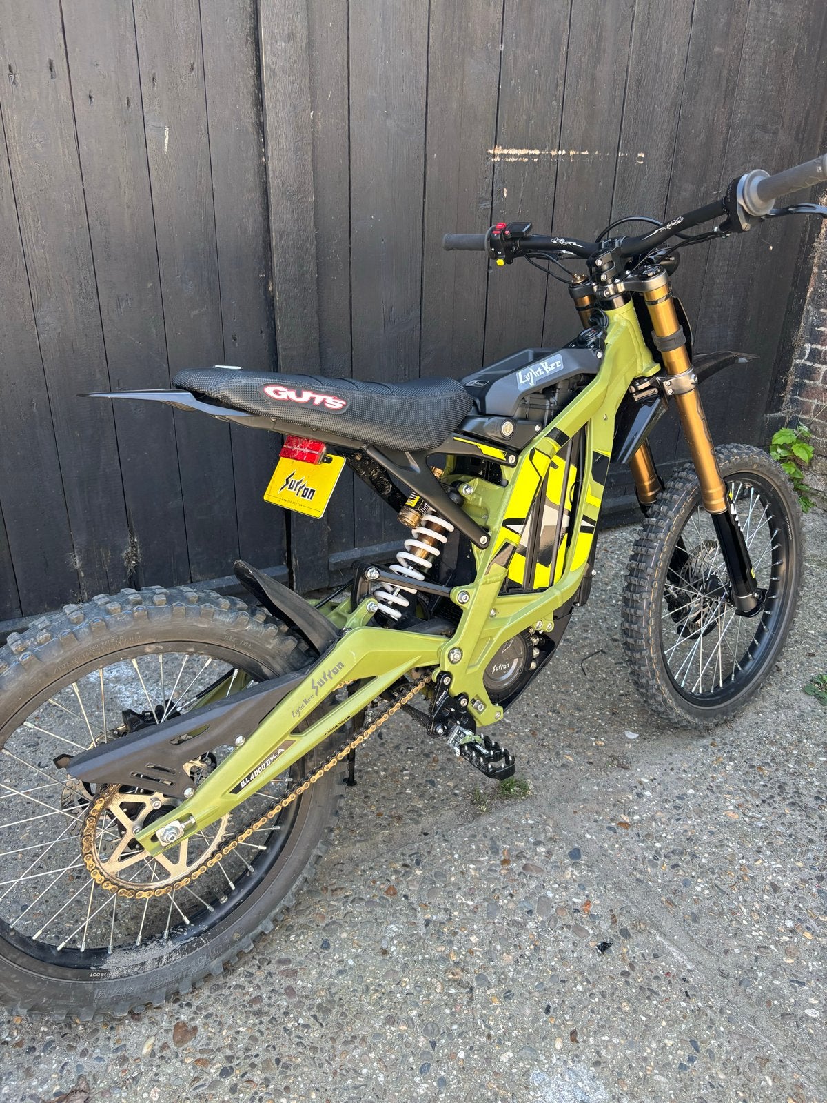 Sur-Ron Light Bee X Elektrische Crossmotor, Fietsen en Brommers, Ophalen of Verzenden, Zo goed als nieuw, Overige merken