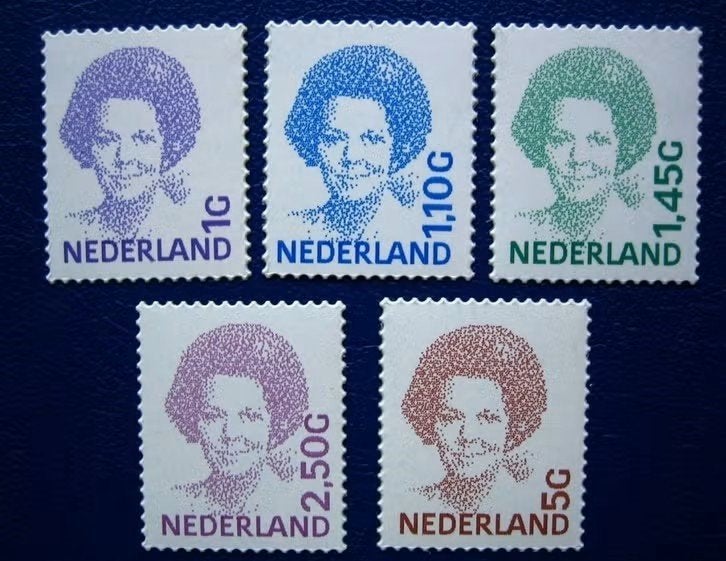 Nederland 2001 - nvph 1491c-1501c - Beatrix Inversie - b1, Postzegels en Munten, Postzegels | Nederland, Ophalen of Verzenden