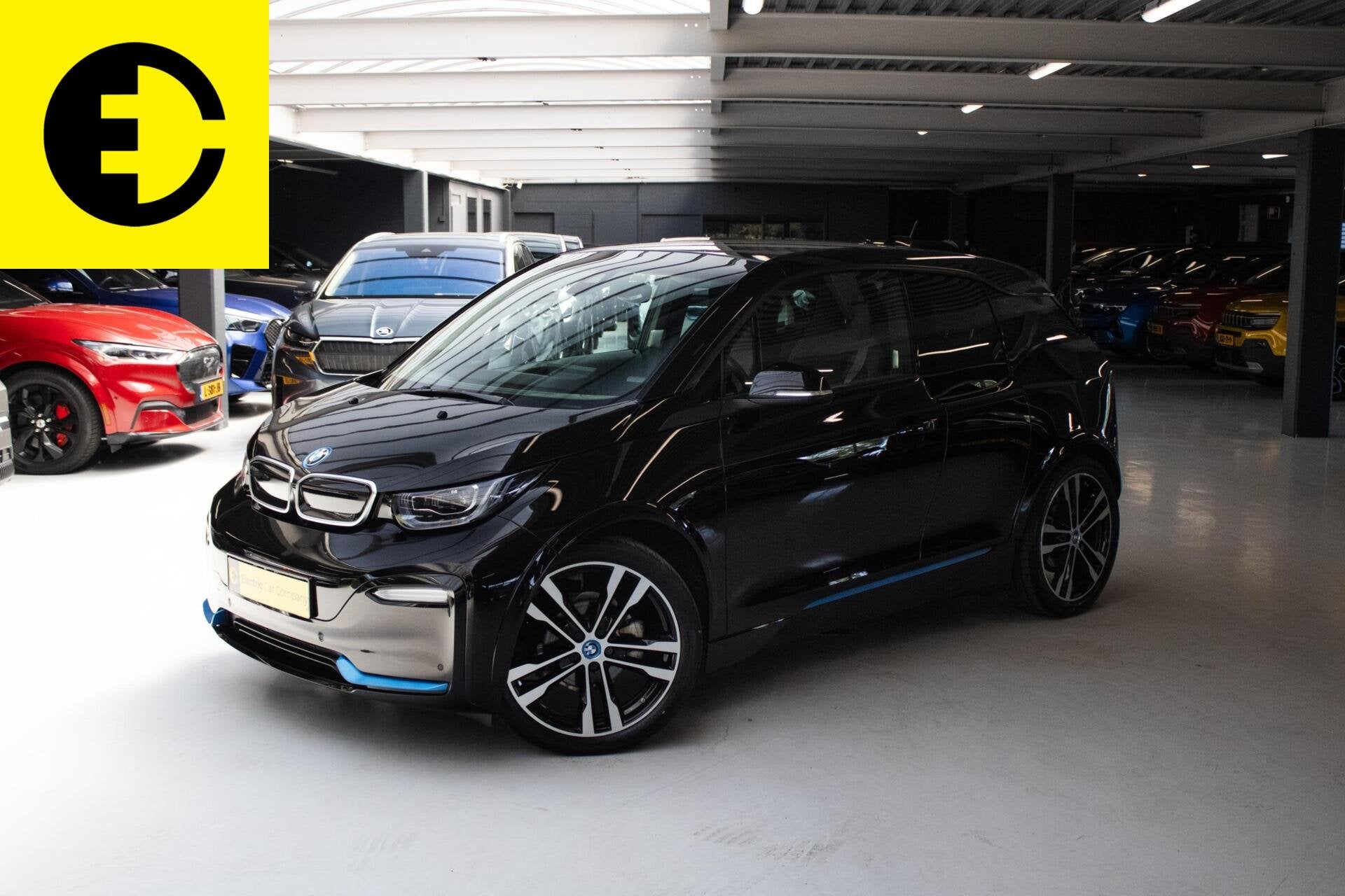 BMW i3 S 120Ah 42 kWh |SOH 90,8% | Stoelverwarming | Achteru, Auto's, BMW, Automaat, Achterwielaandrijving, Gebruikt, 250 km