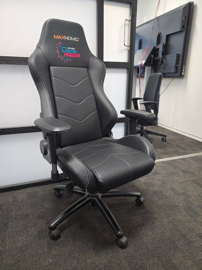 Maxnomic luxe gaming chair - als nieuwstaat, Ophalen, Zwart, Zo goed als nieuw, Gaming bureaustoel