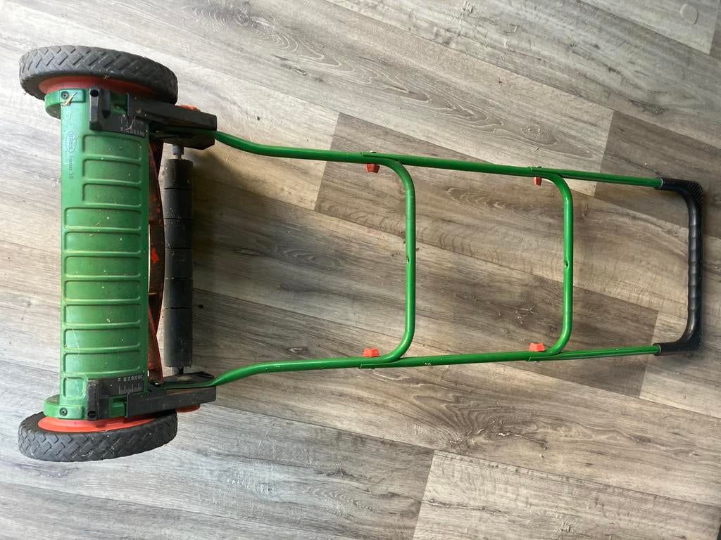 Brill Luxus 30 Handgrasmaaier - Zo goed als nieuw, Ophalen, Handgrasmaaier, Minder dan 30 cm, Zo goed als nieuw