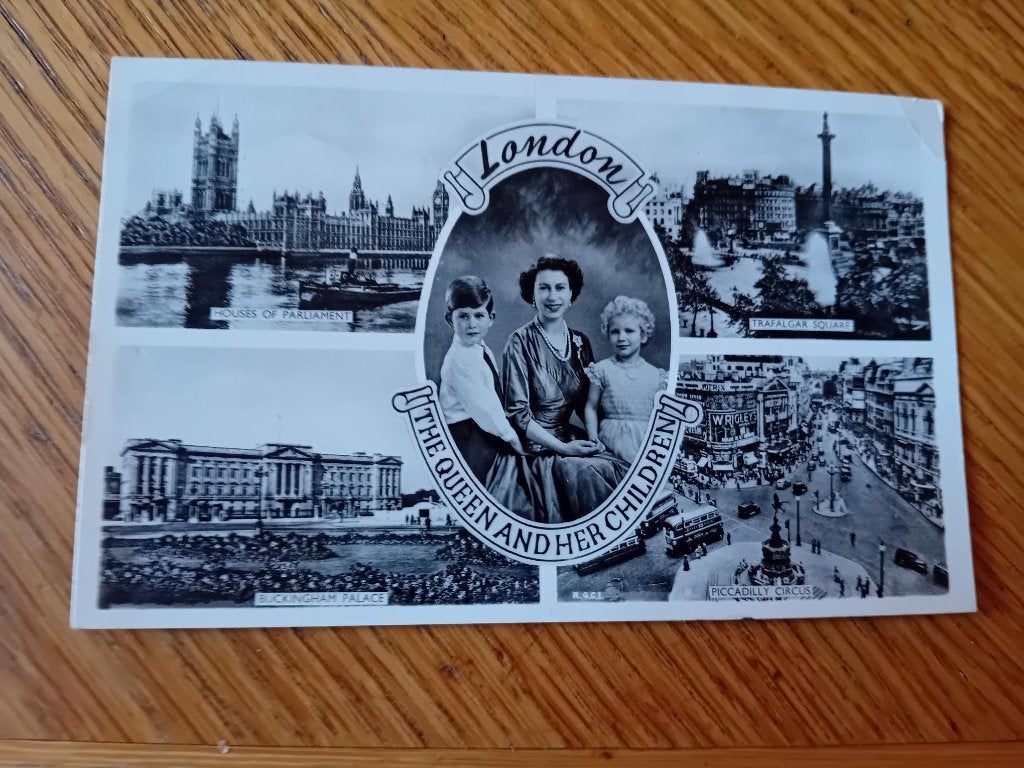Londen kaart The Queen and her Children London 1957, Ophalen of Verzenden, Voor 1920, Gelopen, Frankrijk