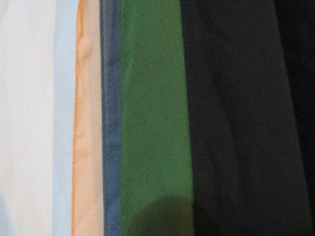 4 crepe lange sjaals, zwart zalm olijf en blauw samen voor 8, Kleding | Dames, Ophalen of Verzenden, Gedragen, Maat 46/48 (XL) of groter