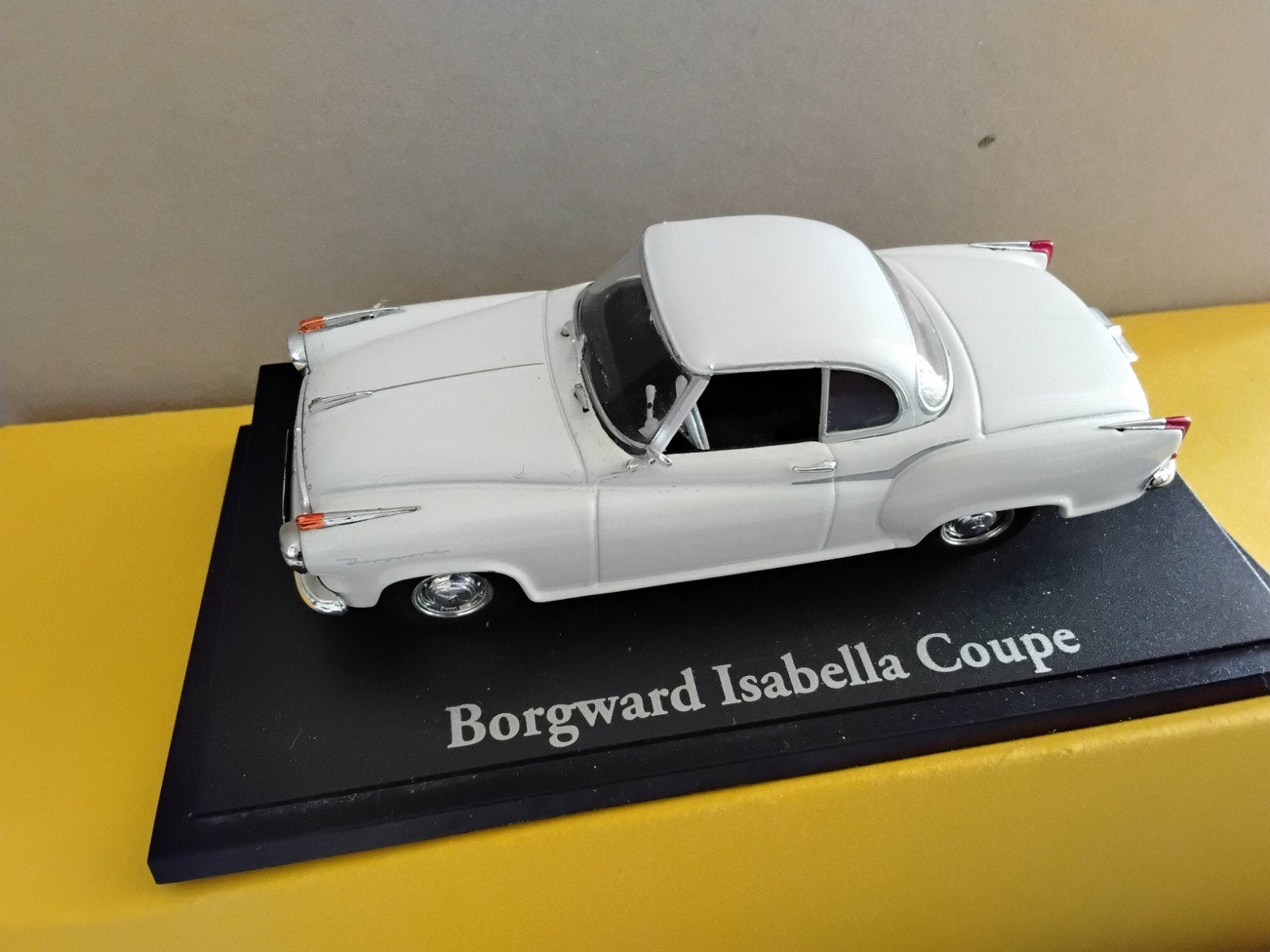 BORGWARD ISABELLA  COUPË, Hobby en Vrije tijd, Ophalen of Verzenden, Tractor of Landbouw