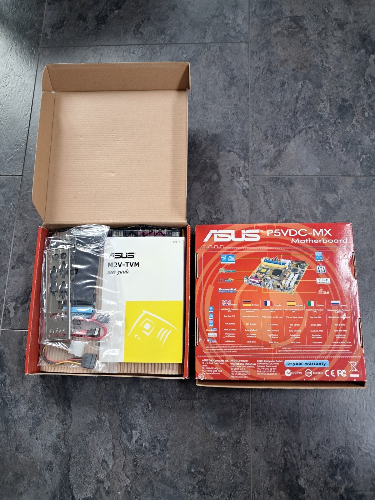 ASUS P5VDC-MX Moederbord - Nieuw in doos, Computers en Software, Moederborden, Nieuw, Ophalen of Verzenden, DDR, Micro-ATX