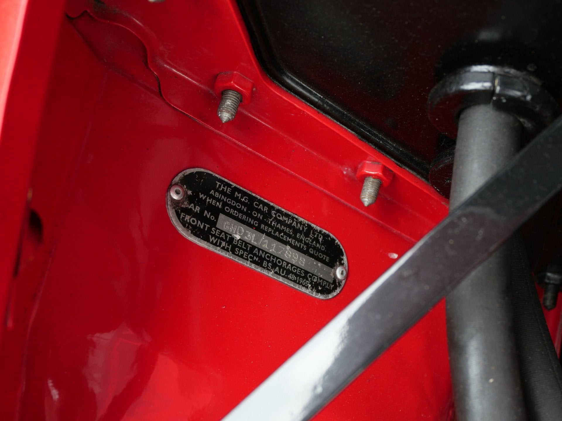MG B 1.8 GT OVERDRIVE | LEER | ORIGINEEL | EUROPESE UITVOERI, foto 11