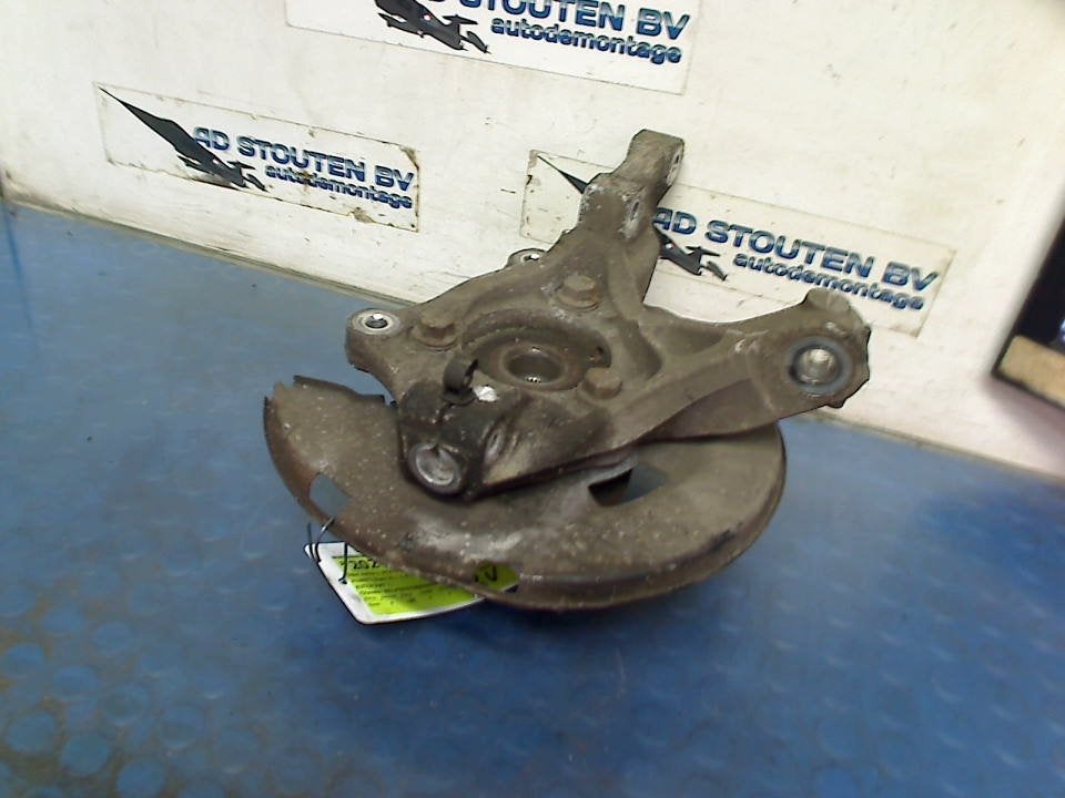 Fusee Rechts Voor Opel Astra J (PC6/PD6/PE6/PF6) 2011, Gebruikt, Bahnhofsplatz, Rüsselsheim am Main 65423, , Duitsland, Opel, Opel Automobile GmbH