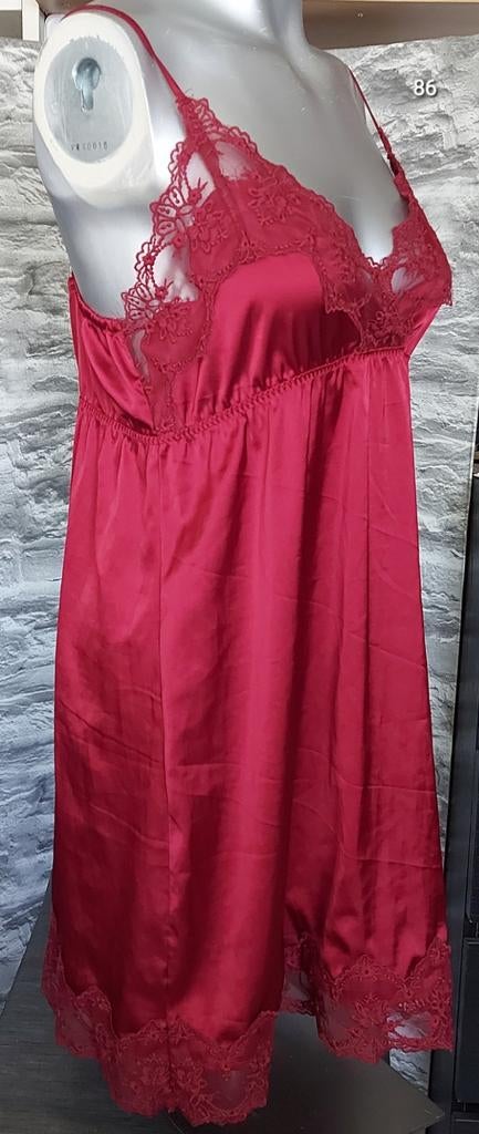 Sexy satijn/kanten slipdress XL, Kleding | Dames, Ophalen of Verzenden, Rood, Nachtkleding