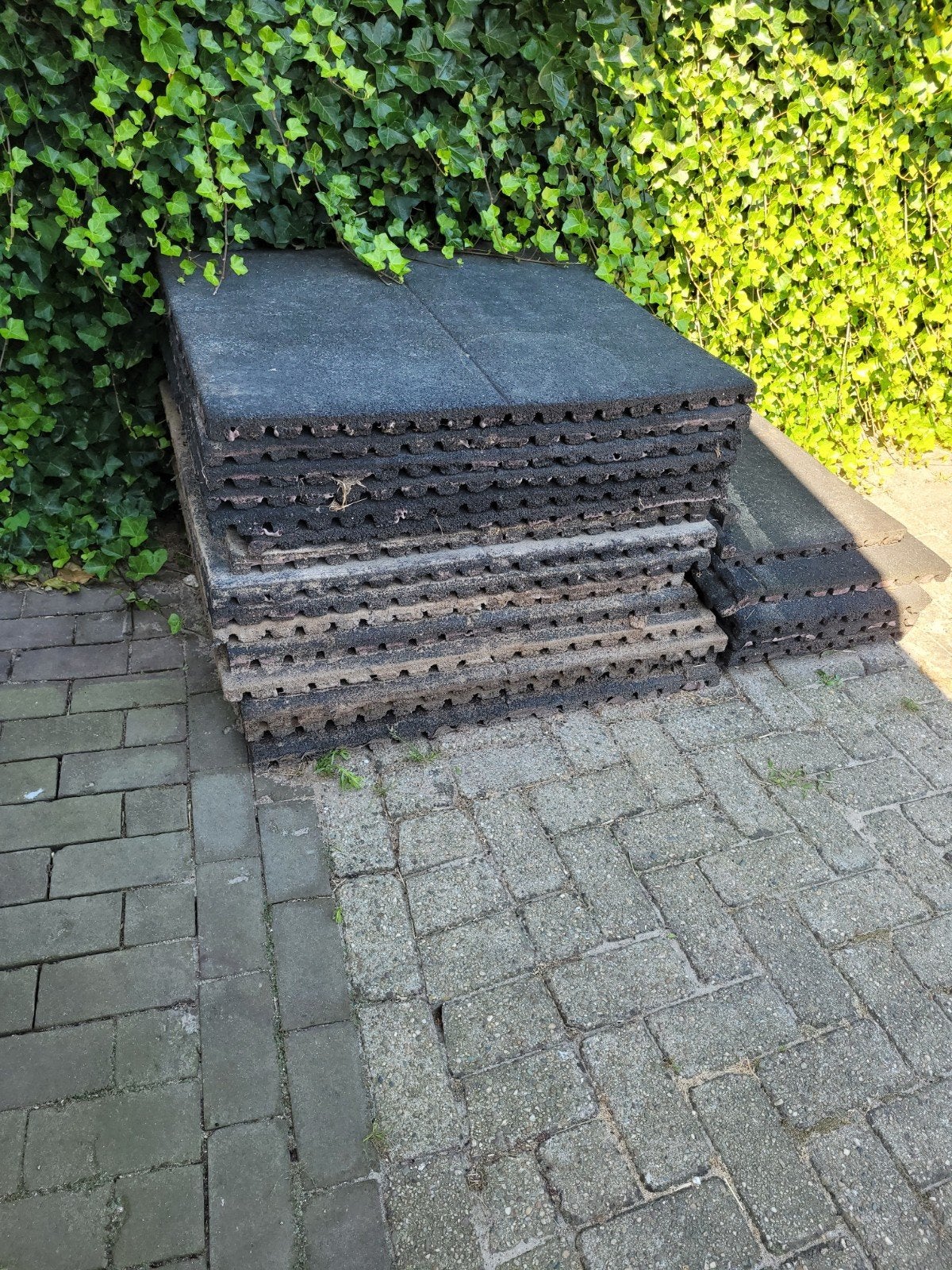 Rubber vloermatten Speeltuin, Paardenstal ect, Ophalen