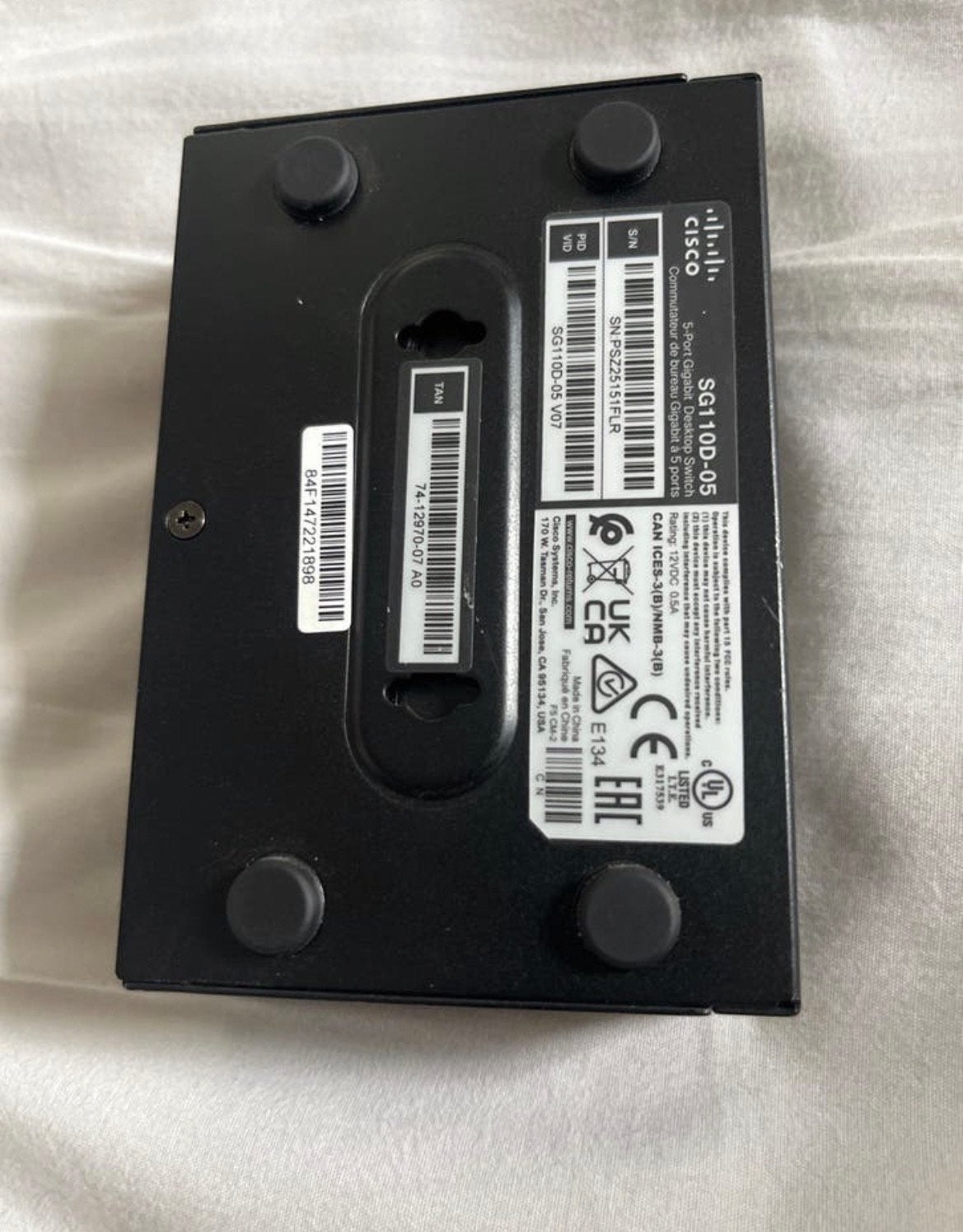 Cisco SG110D-05 5-poorts Gigabit Desktop Switch, Ophalen of Verzenden, Zo goed als nieuw