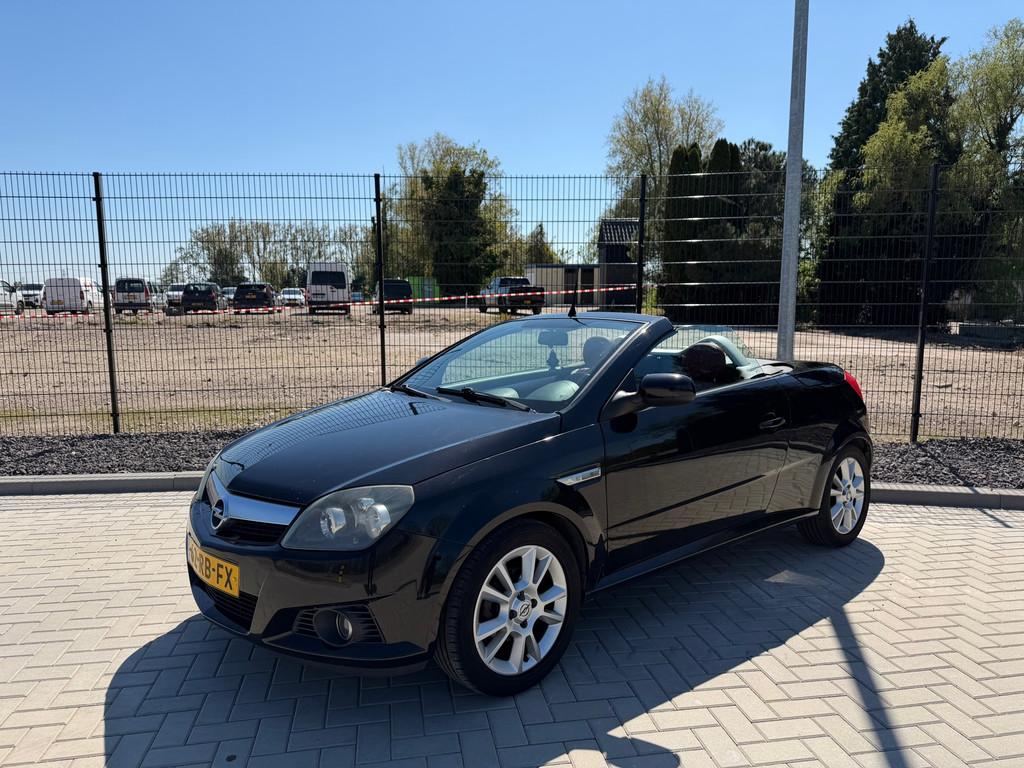 Opel Tigra TwinTop 1.8-16V Cosmo, Auto's, 125 pk, Gebruikt, 4 cilinders, 1796 cc