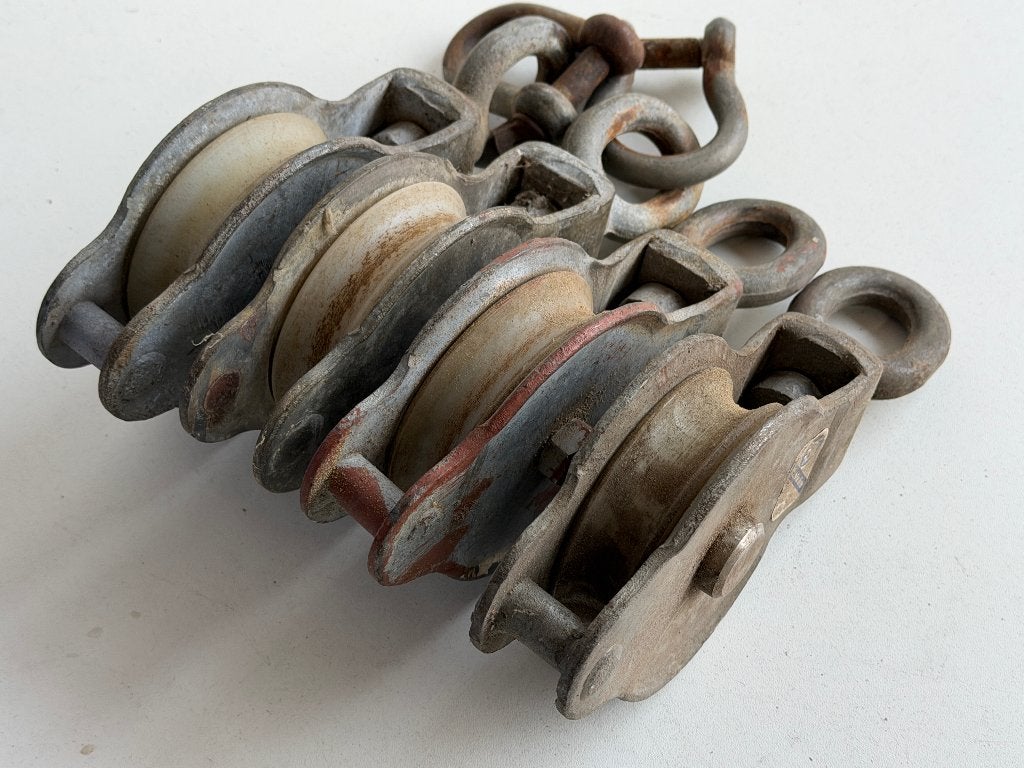 4 x Blueline Blokken KT gegalvaniseerd met nylon schijf 90mm, Ophalen of Verzenden, Gebruikt, Lijn of Blok