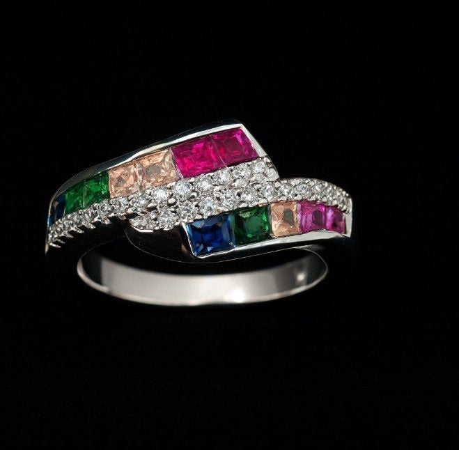 Gekleurde ring maat 17.8mm, Overige materialen, Overige kleuren, Ut, Nieuw