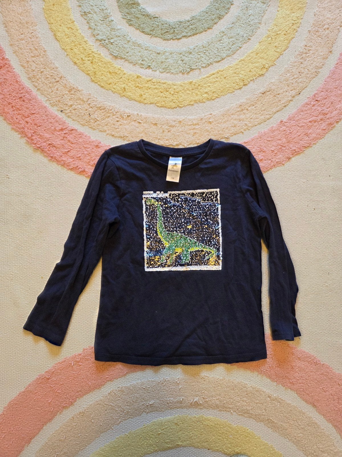 Longsleeve blauw pailletten dino 116 valt als 110 in goede s, Gebruikt, C&A, Ophalen of Verzenden, Shirt of Longsleeve