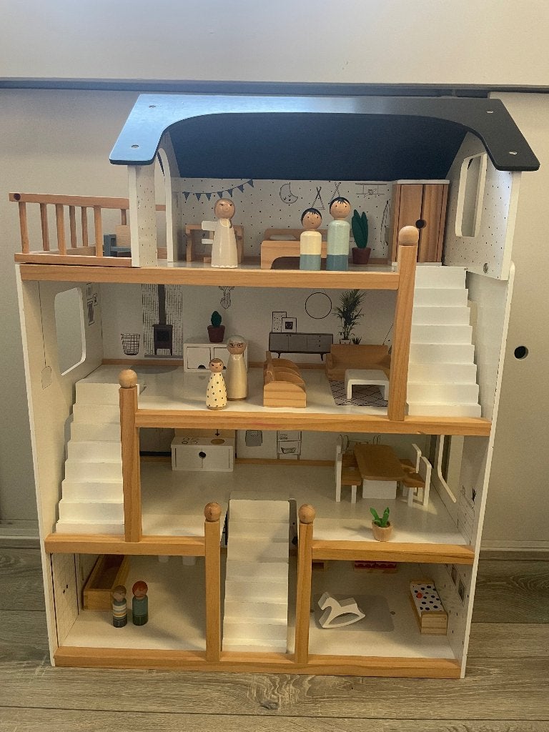 **Poppenhuis Petite Amélie inclusief toebehoren, Kinderen en Baby's, Ophalen, Gebruikt, Poppenhuis