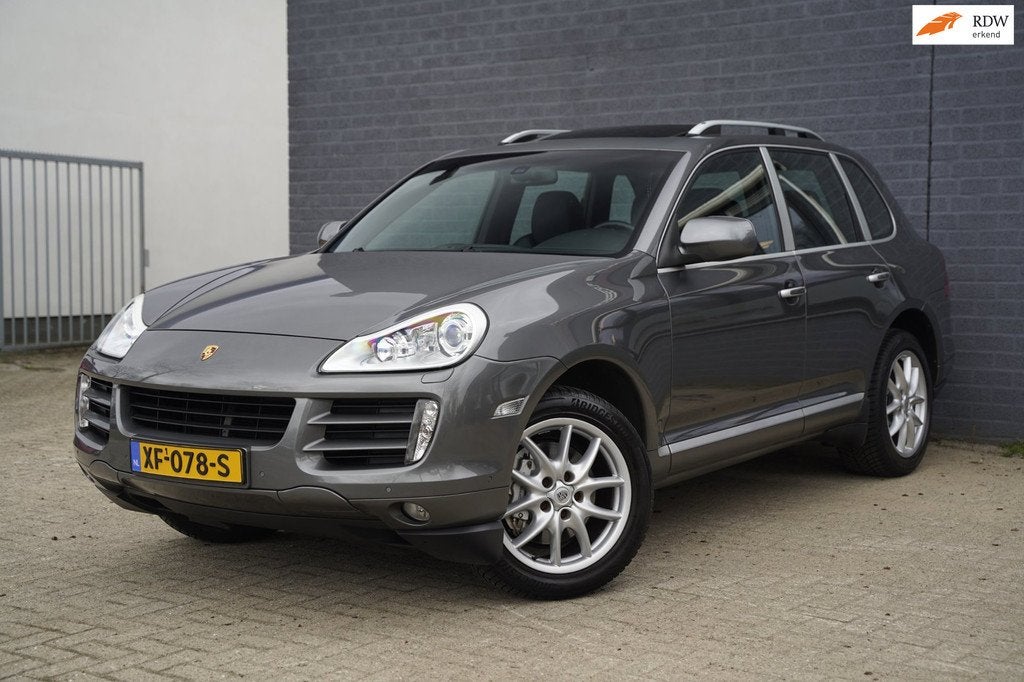 Porsche Cayenne 4.8 S 385pk V8, Trekhaak, Youngtimer! NAP, Auto's, Porsche, Automaat, Cayenne, Leder, Bedrijf
