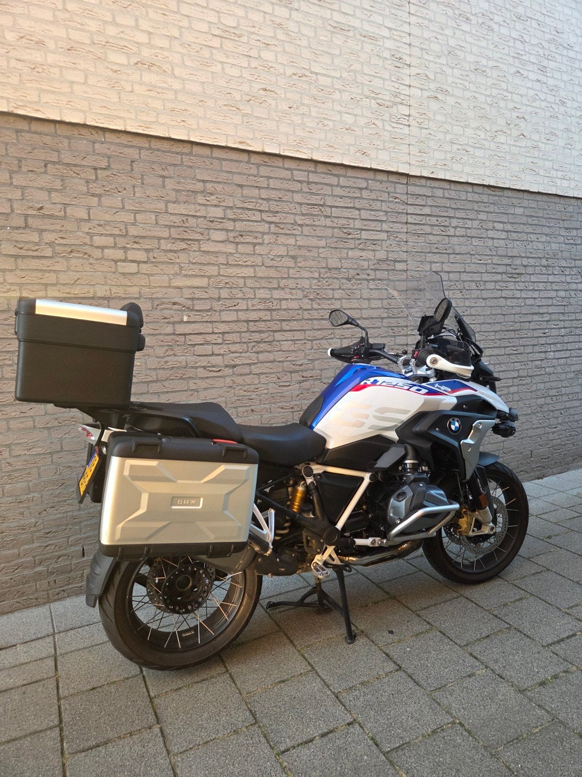 Bmw r 1250 gs | Akrapovic | Full-option | Lage kmstand, 1254 cc, Motorrijbewijs A, Gebruikt, Particulier