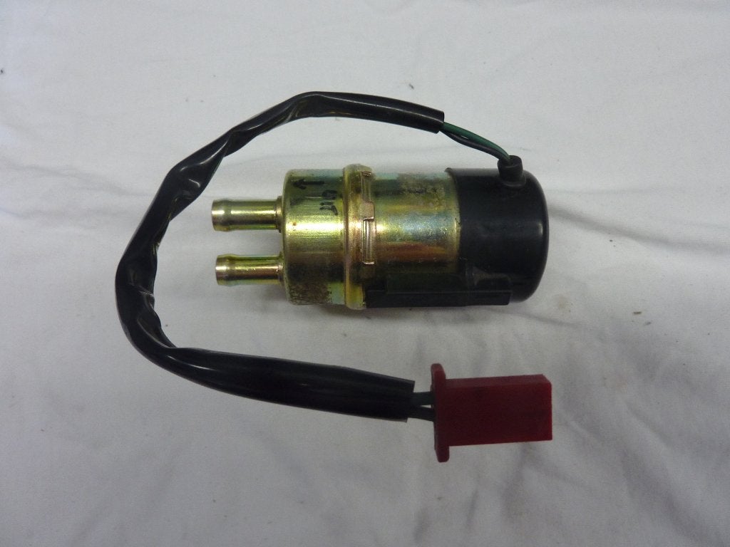 Benzinepomp Honda VFR 750 F RC36, Motoren, Ophalen of Verzenden, Gereviseerd