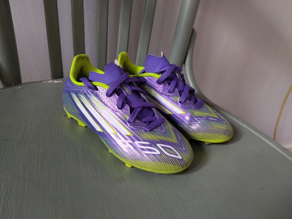 Adidas f50 voetbalschoenen mt 30, Sport en Fitness, Voetbal, Ophalen, Gebruikt, Maat XS of kleiner, Schoenen