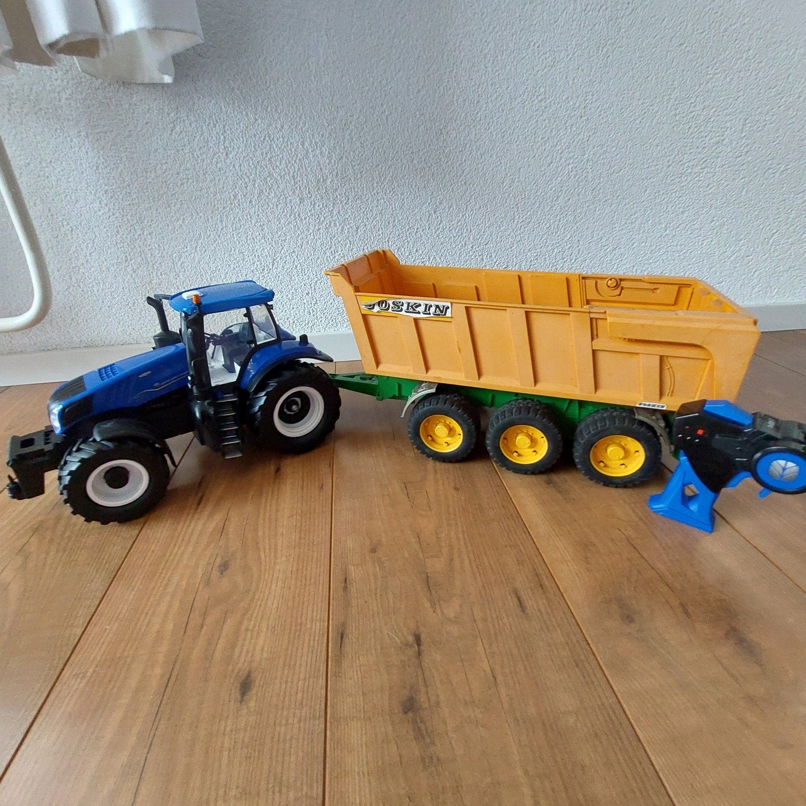 New holland trekker + kar, Ophalen of Verzenden, Gebruikt