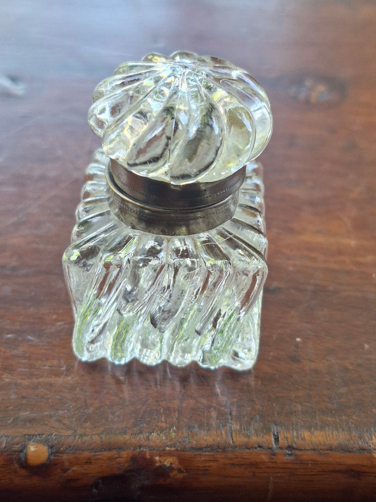 Antieke Glazen Inktpot met Scharnierend Deksel, Antiek en Kunst, Ophalen of Verzenden