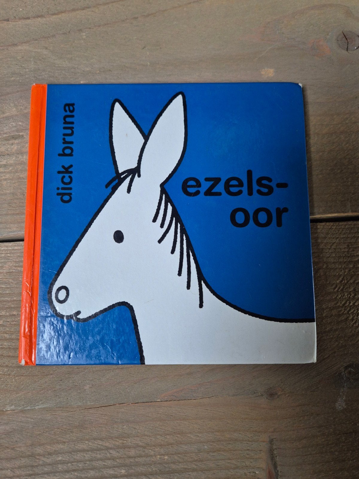 Dick Bruna - Ezels-oor (kinderboek), Ophalen of Verzenden, Gelezen, Dick Bruna, 2 tot 3 jaar