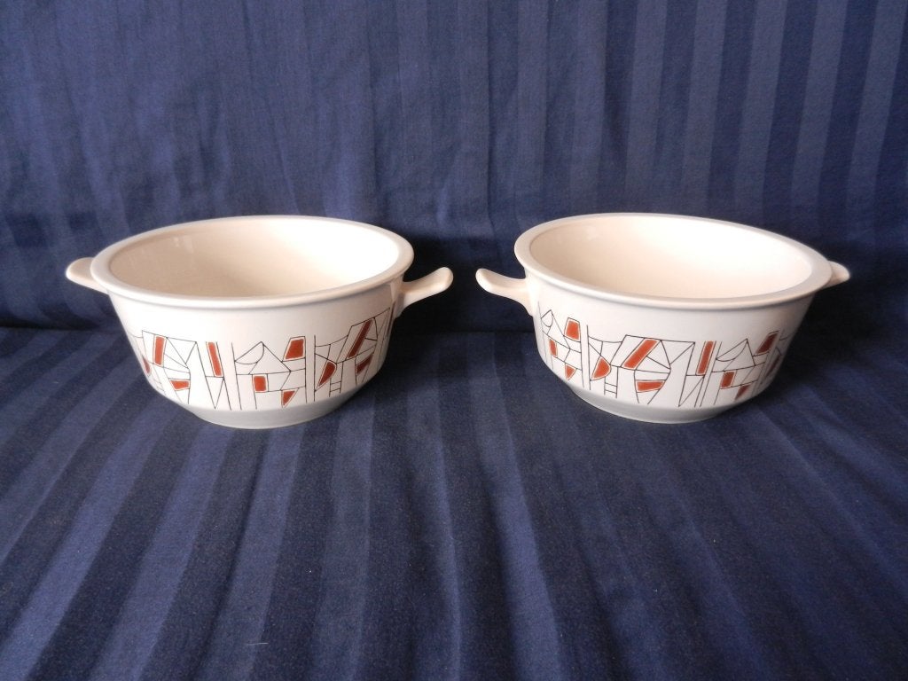 Twee schalen Fris Edam servies Jubilant Decor 500 9x23x18 cm, Keramiek, Ophalen of Verzenden, Overige stijlen, Schaal of Schalen