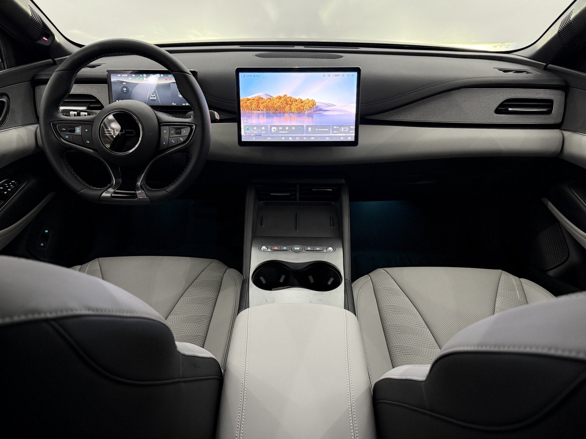 BYD SEAL 6 1.5 DM-i Boost PHEV Leder, Camera, Apple carplay,, Auto's, 750 kg, 4 cilinders, Seal, Hybride Elektrisch/Benzine