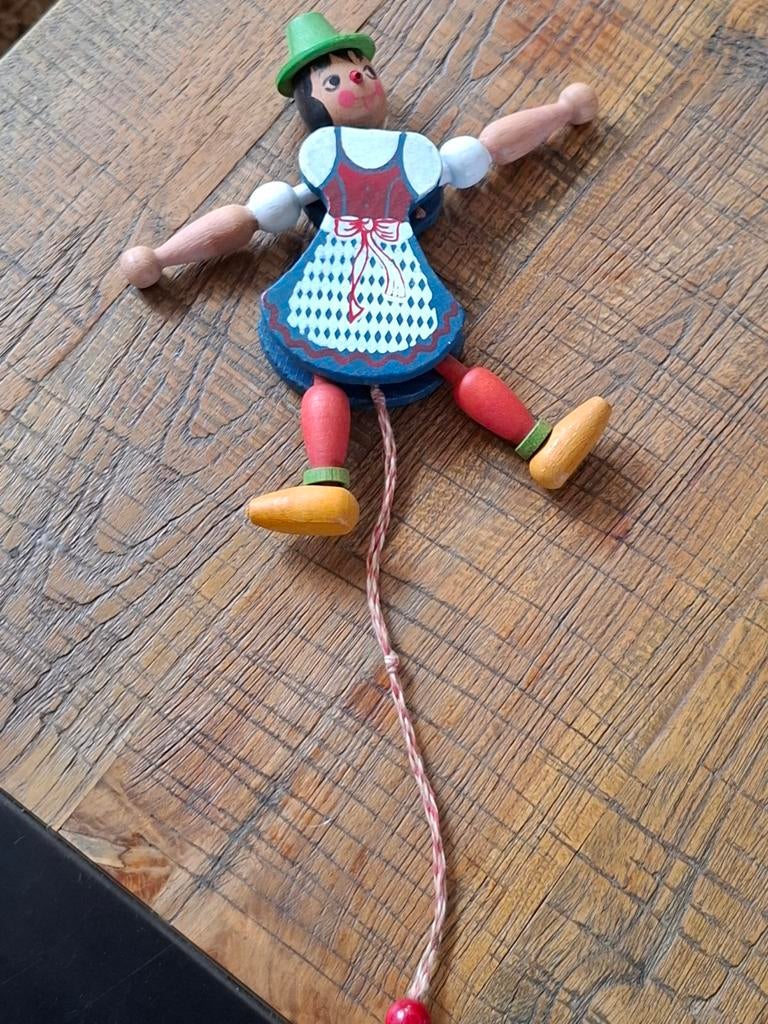 Vintage Houten Trekpop - Tiroler Meisje, Ophalen of Verzenden