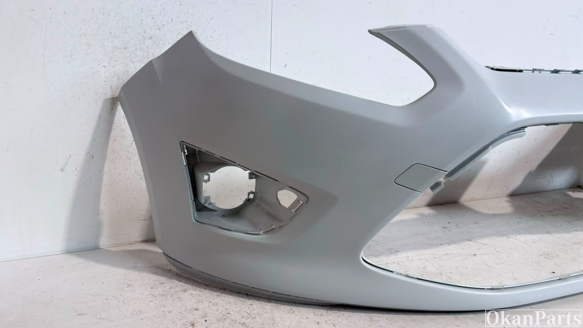 Ford C-max II voorbumper AM51-R17K819-V, Gebruikt, Voor, Info@ford.com, Ophalen of Verzenden