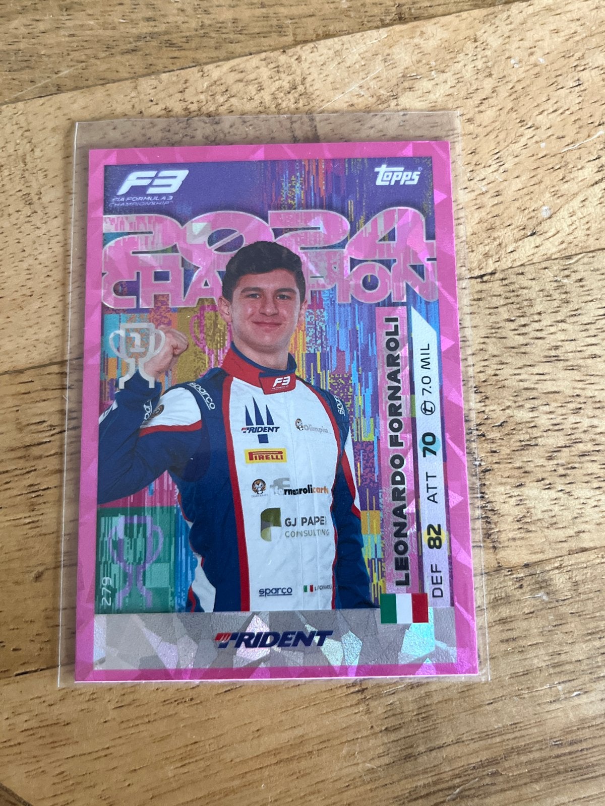 Topps Turbo Attax F3 2024 Champion Leonardo Fornaroli, Ophalen of Verzenden, Zo goed als nieuw, Overige sporten, Spelerskaart