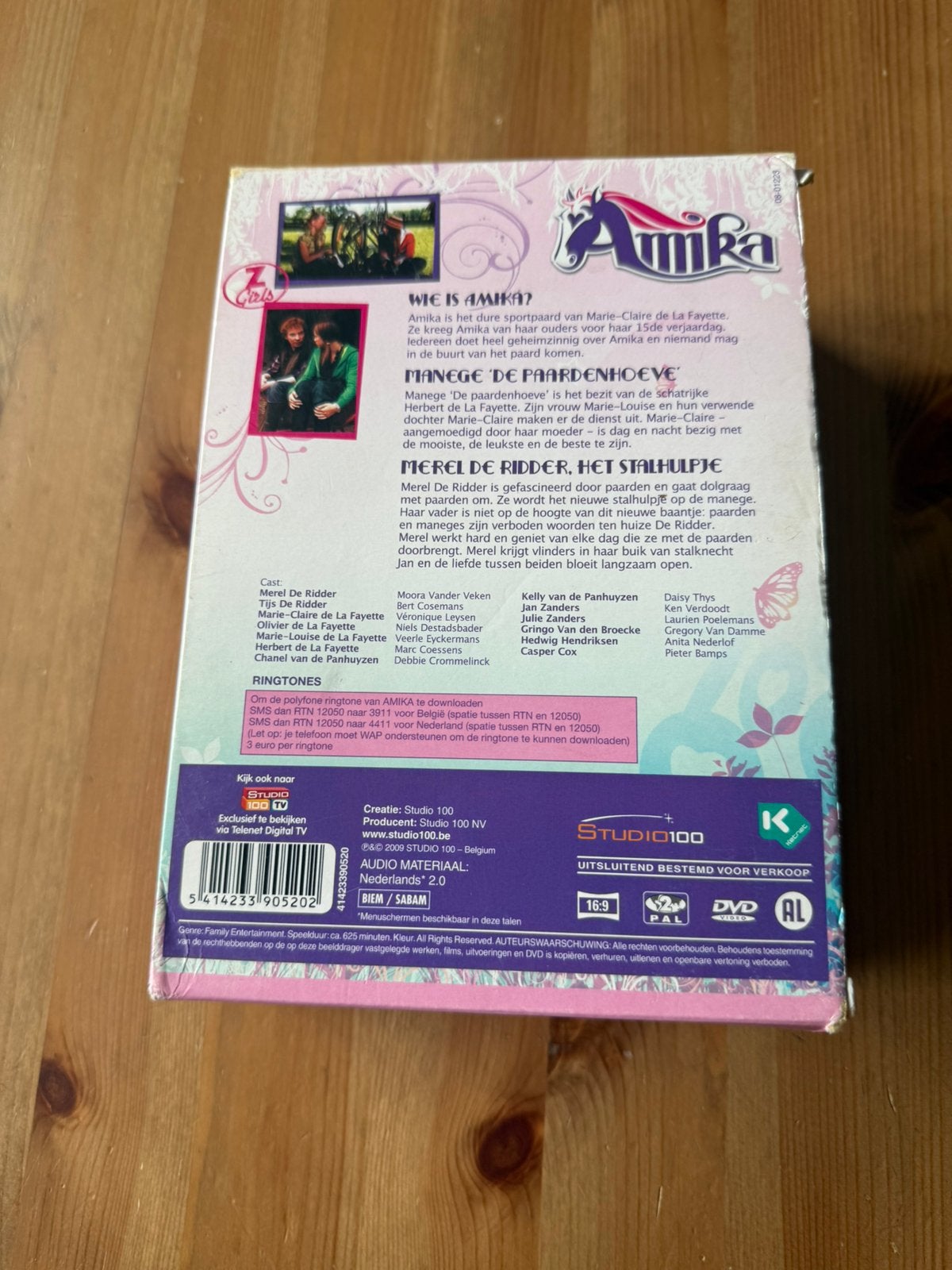 Dvd Amika orgineel box complete Seizoen 1, Gebruikt, Verzenden, Alle leeftijden, Nederlands