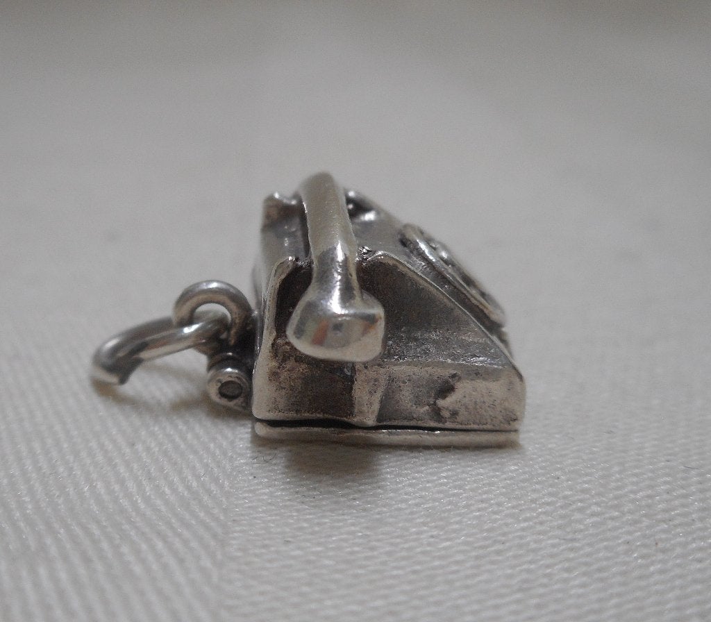 Zilveren vintage bedel telefoon kan open nr.1267, Sieraden, Tassen en Uiterlijk, Bedels, Overige merken, Verzenden, Zo goed als nieuw