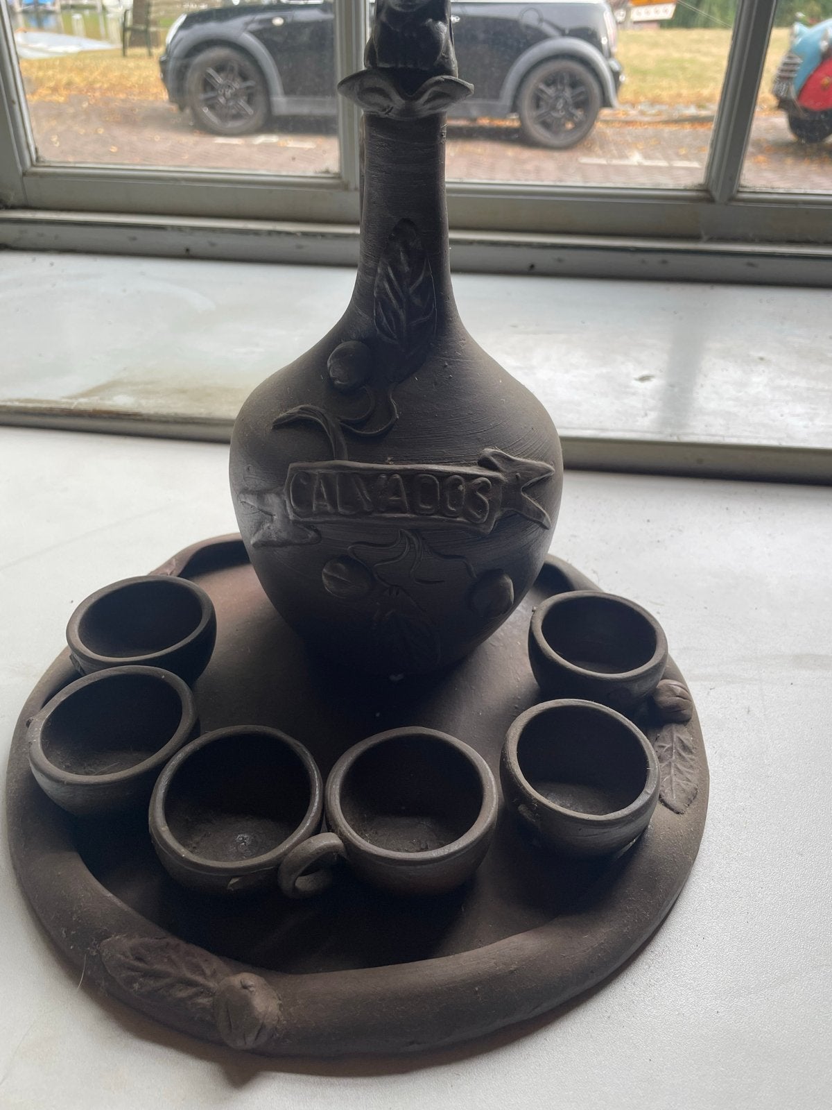 Vintage Calvados karaf met 6 glaasjes op dienblad, Antiek en Kunst, Ophalen of Verzenden
