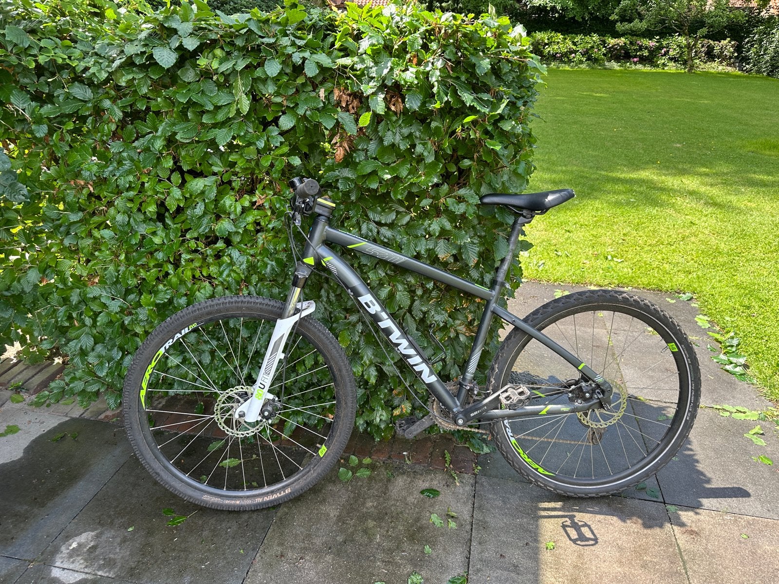 B'Twin Rockrider 520 Mountainbike 27.5 inch, Fietsen en Brommers, Fietsen | Mountainbikes en ATB, Gebruikt, Hardtail, Heren, Schijfrem