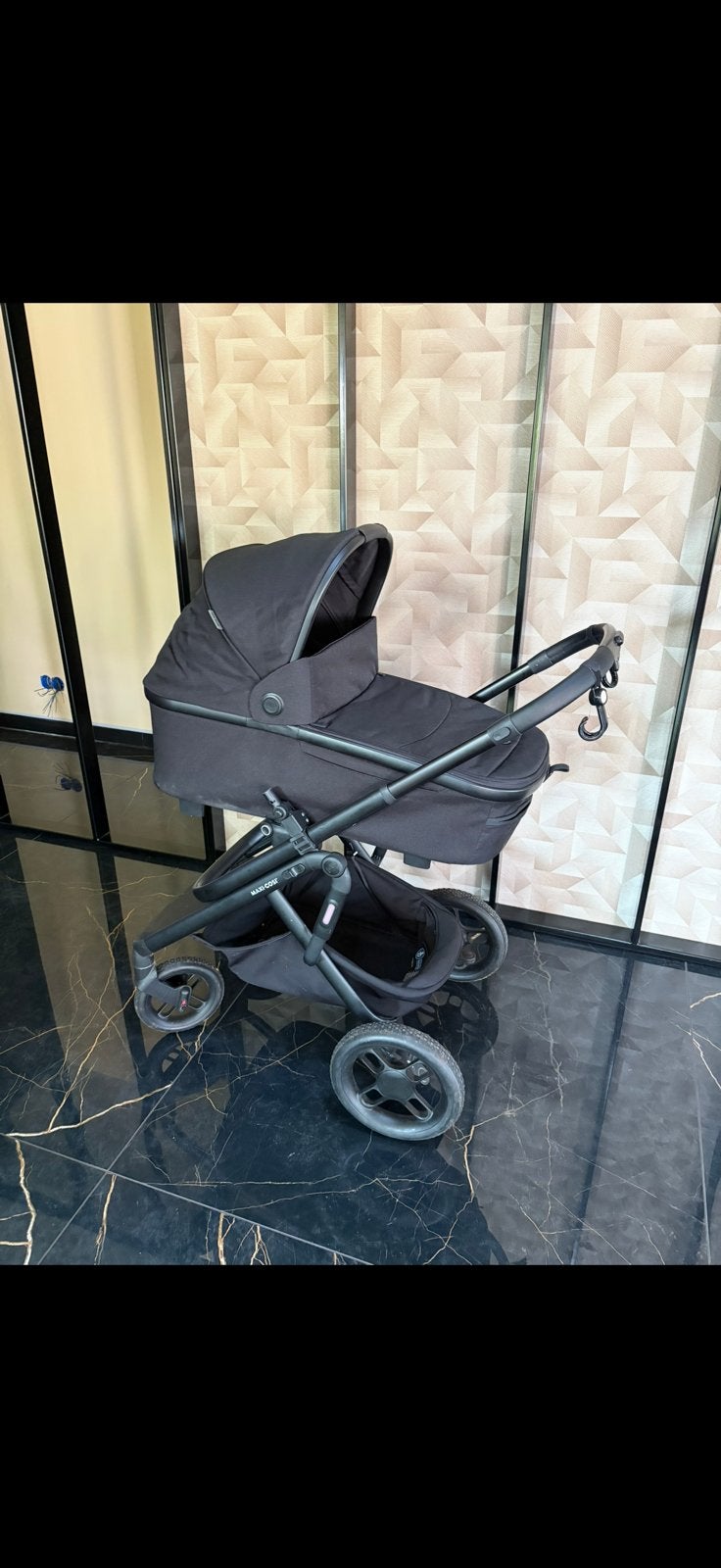Maxi-cosi lila xp plus 2 in 1 kinderwagen essential black, Ophalen, Zo goed als nieuw