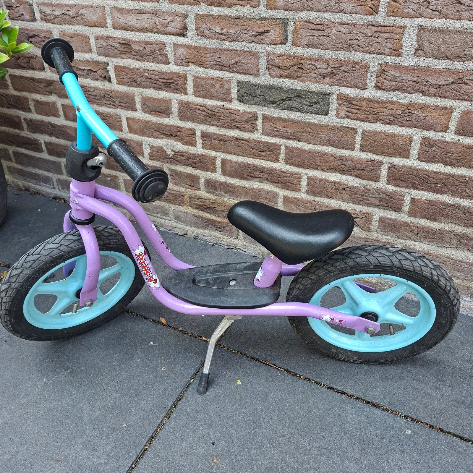 Puky loopfiets paars/blauw - 12 inch, Ophalen, Zo goed als nieuw, Puky