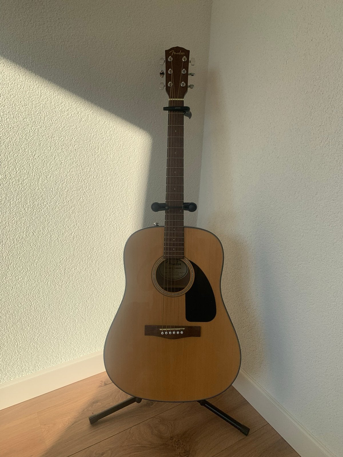 Foto 2 van Fender CD-60 Dread V3 DS/NAT akoestische gitaar met accessoi
