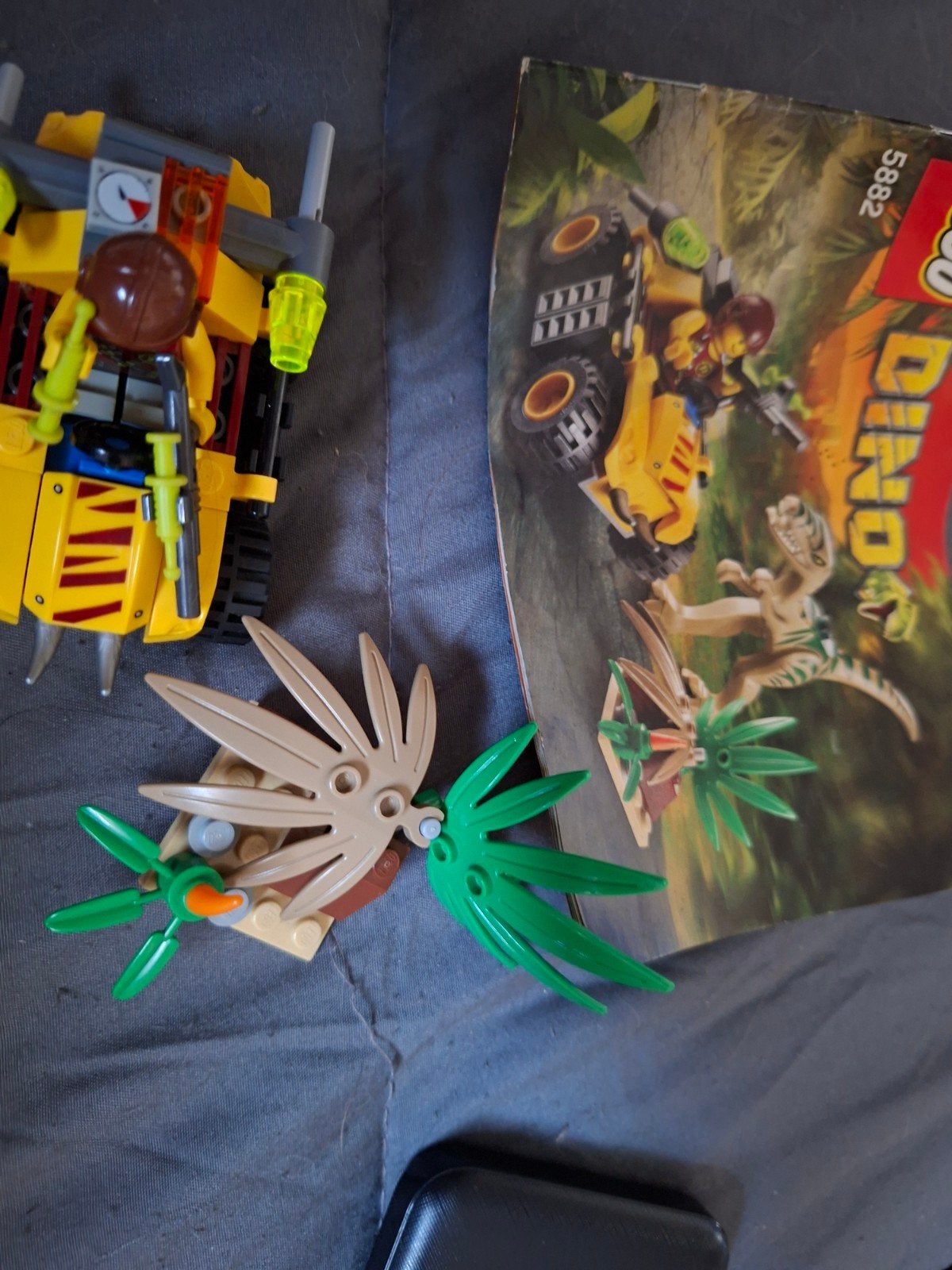 LEGO Dino 5882 Quad met minifiguur en accessoires, Ophalen of Verzenden, Gebruikt, Overige merken