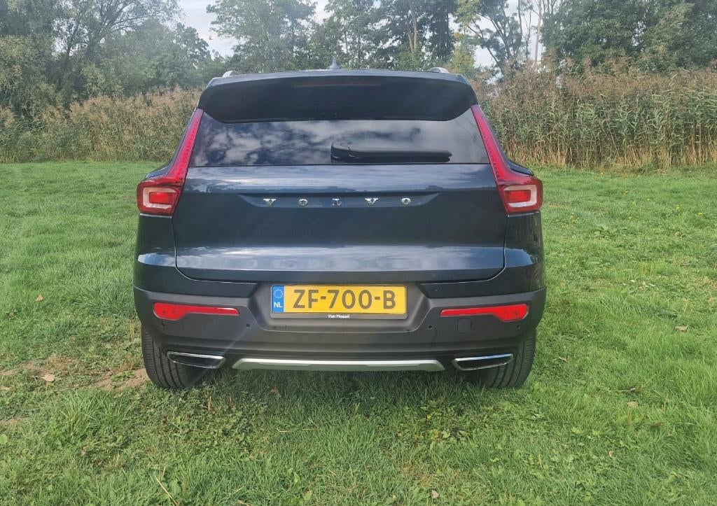 Volvo XC40 T4 190pk Geartronic 2019 Blauw, 1800 kg, 1969 cc, Blauw, 93 €/maand