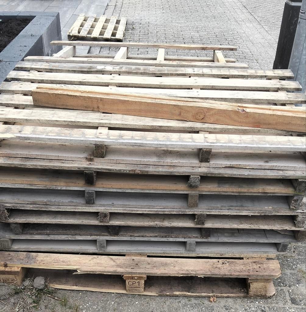 Gratis houten pallets ophalen in Lelystad, Doe-het-zelf en Verbouw, Hout en Planken, Gebruikt, Ophalen of Verzenden, Pallet, Minder dan 200 cm