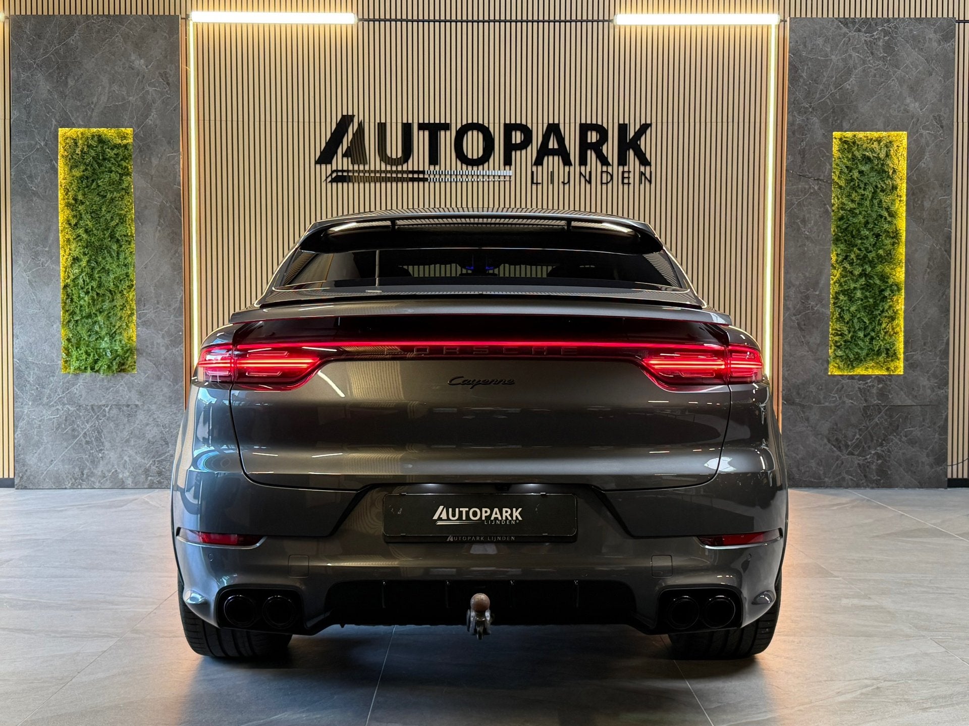 Foto 4 van Porsche Cayenne Coupé 3.0 E-Hybrid PANO|BOSE|SOFTCLOSE|SPOR